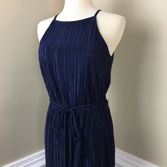 New York company pleated Belted Sleeveless midi - Picture 2 of 7